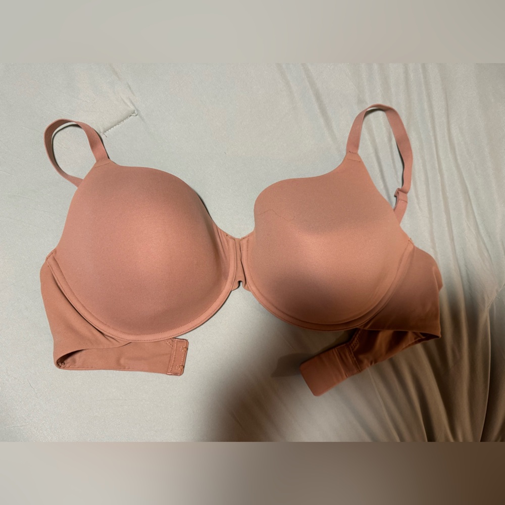 Skims Fits Everybody T-shirt bra